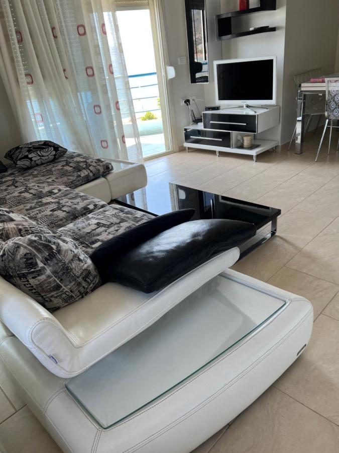 Ferienwohnung Marina House Vlorë Exterior foto